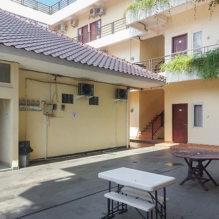 Fabel Homestay Палембанг Екстериор снимка