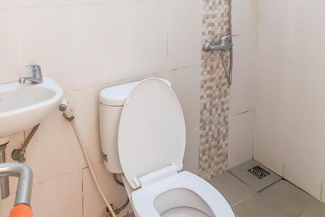 Fabel Homestay Палембанг Екстериор снимка